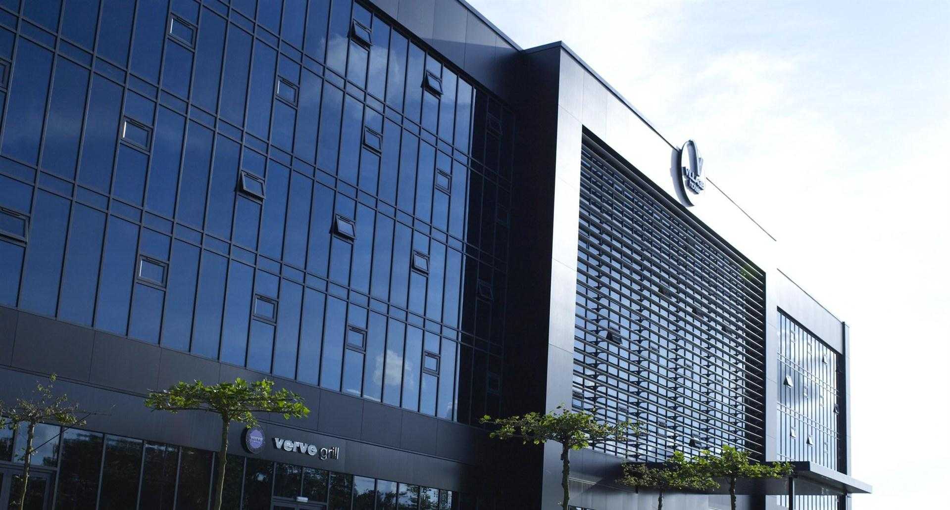 雪莉, GB 的 Village Solihull