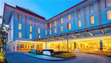 HARRIS Hotel & Conventions Denpasar - Bali в Bali, ID