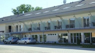 Szepia Bio & Art Hotel image