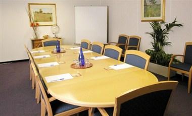 CP House Business Centre в Watford, GB1