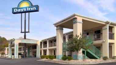 Days Inn by Wyndham Covington, Covington, GA