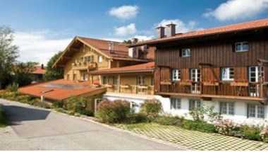 Karner Flair Hotel & Restaurant в Frasdorf, DE