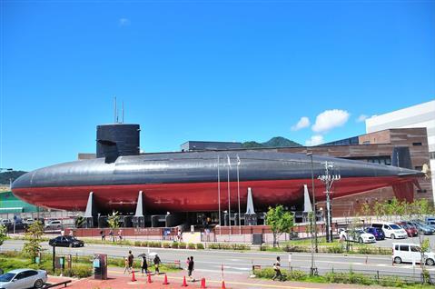 พิพิธภัณฑ์ JMSDF คุเร