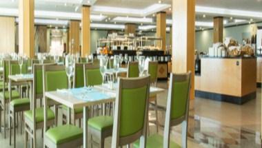 Be Live Family Palmeiras Village a Porches, PT