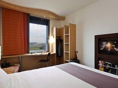 รูปสถานที่จัดงาน