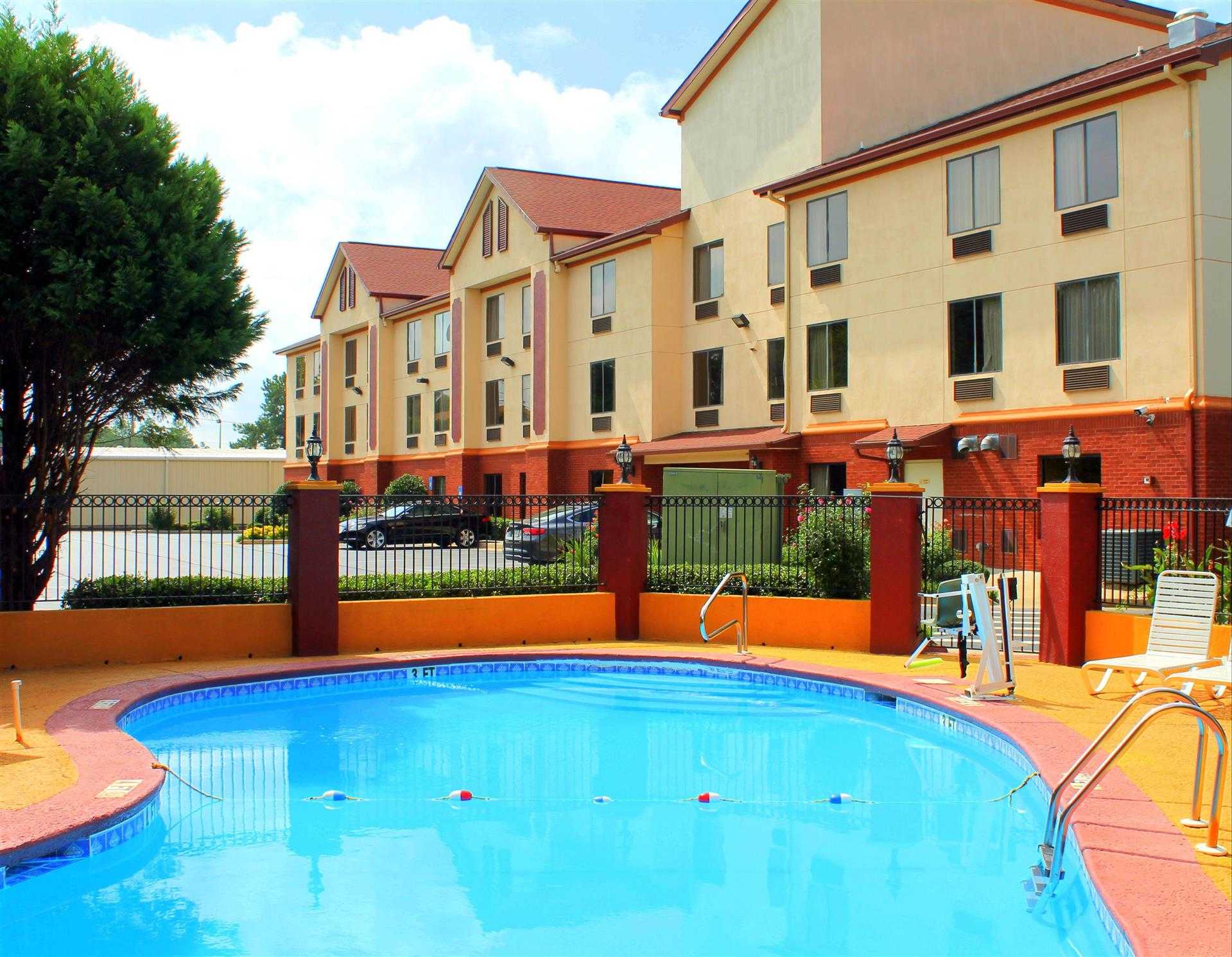 Red Roof Inn Atlanta Southeast - Stockbridge в Stockbridge, GA