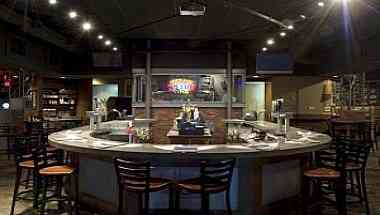 810 Zone - Leawood Town Center в Kansas City, MO