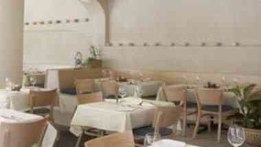 Petros Los Olivos in Los Olivos, CA