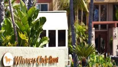 Winners Circle Resort in Solana-strand, CA