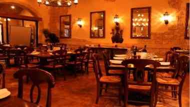 Mandaloun em Redwood City, CA