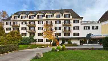 Baden, ATにおけるHotel Schloss Weikersdorf