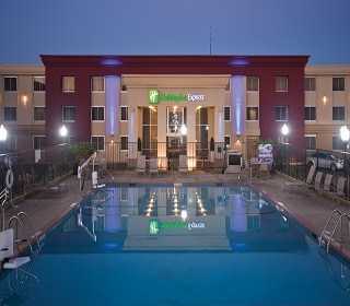 Holiday Inn Express San Francisco-Airport South в Берлингейм, CA