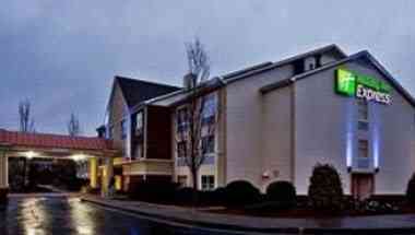 Holiday Inn Express Alpharetta - Roswell, Alpharetta, GA
