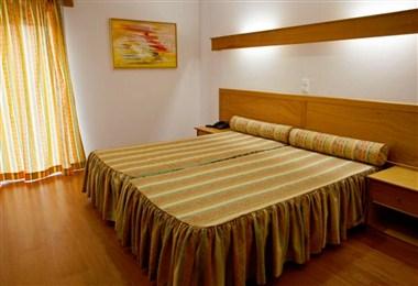 Hotel Teresinha, Praia Da Vitoria, PT