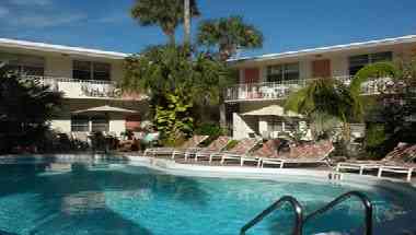 Shore Haven Resort Inn in Lauderdale-by-the-Sea, FL