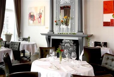 Grand Hotel De Draak in Bergen op Zoom, NL