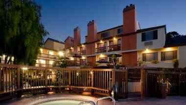 Mariposa Inn & Suites Monterey in Monterey, CA