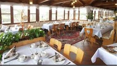 Hotel Landhaus Elbert a Rheinbollen, DE