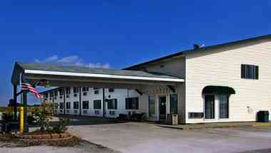 Super 8 by Wyndham Okawville в Okawville, IL