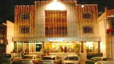 Moti Mahal Hotel & Restaurant a Dehradun, IN