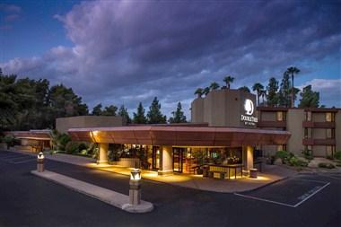 DoubleTree by Hilton Hotel Phoenix Tempe in Tempe, AZ