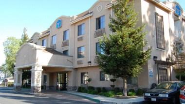 Pleasant Hill Inn image