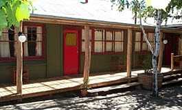 Bunkhouse Motel in Snowy Mountains, AU