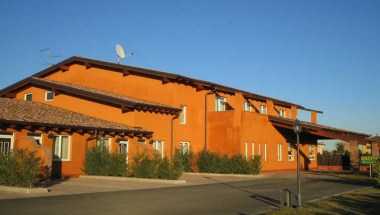 Hotel/Motel Don Carlo i Broni, IT