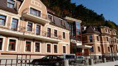 Hotel Praha a Trencianske Teplice, SK