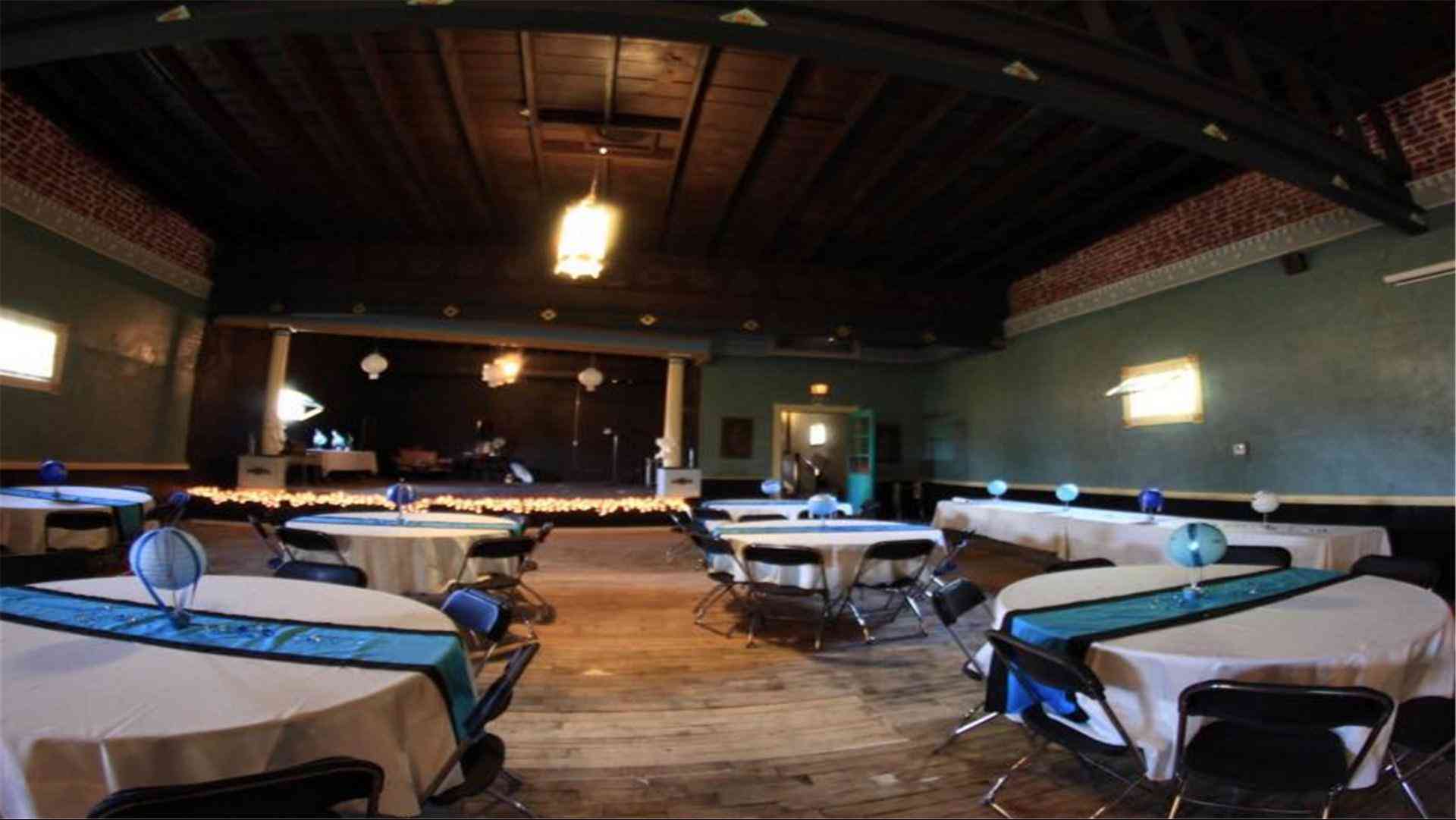 40th Street Theatre в Omaha, NE