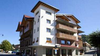 Harmony Suite Hotel i Selvino, IT