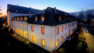 Hotel Augustiner Kloster в Hillesheim, DE
