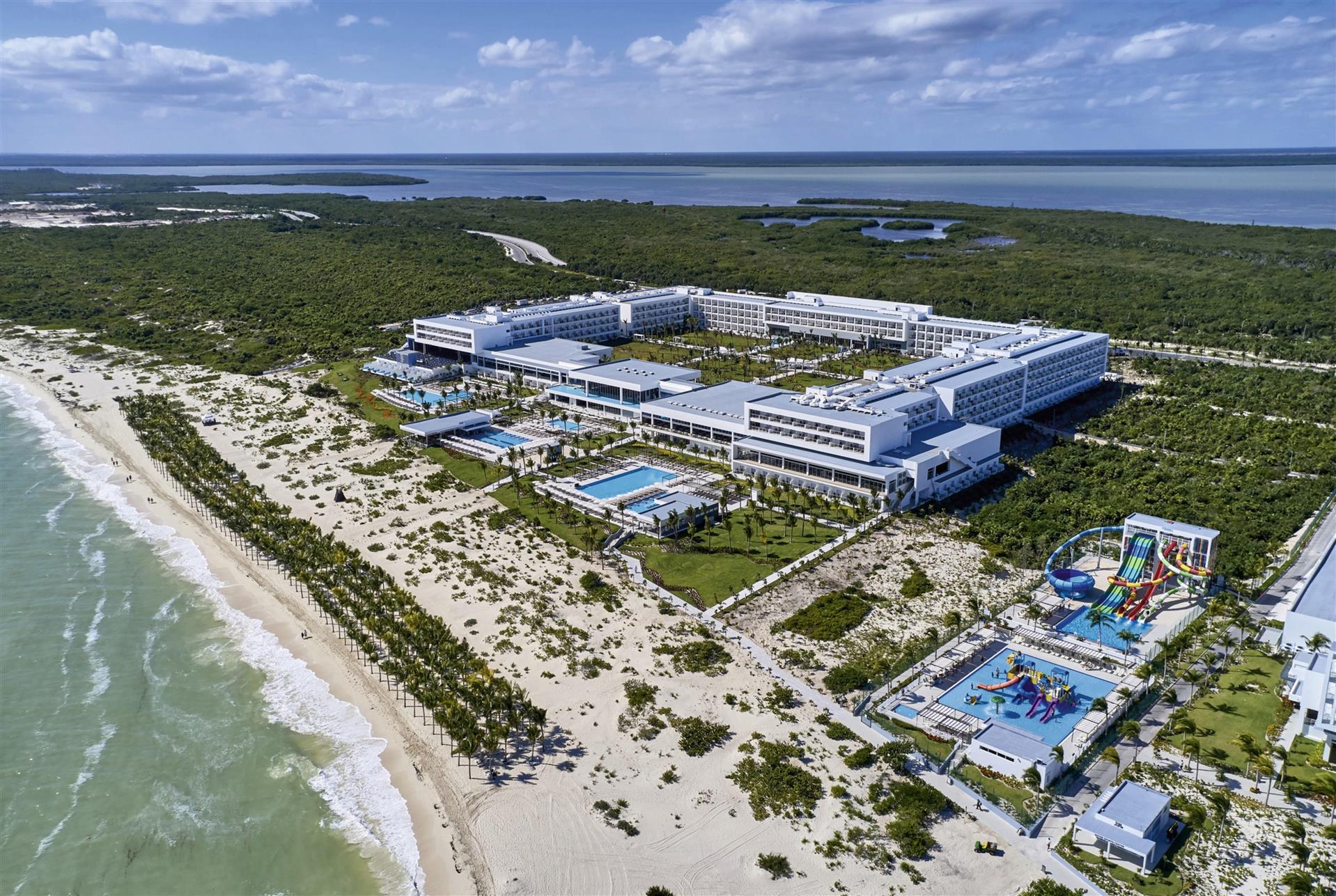 Riu Palace Costa Mujeres image