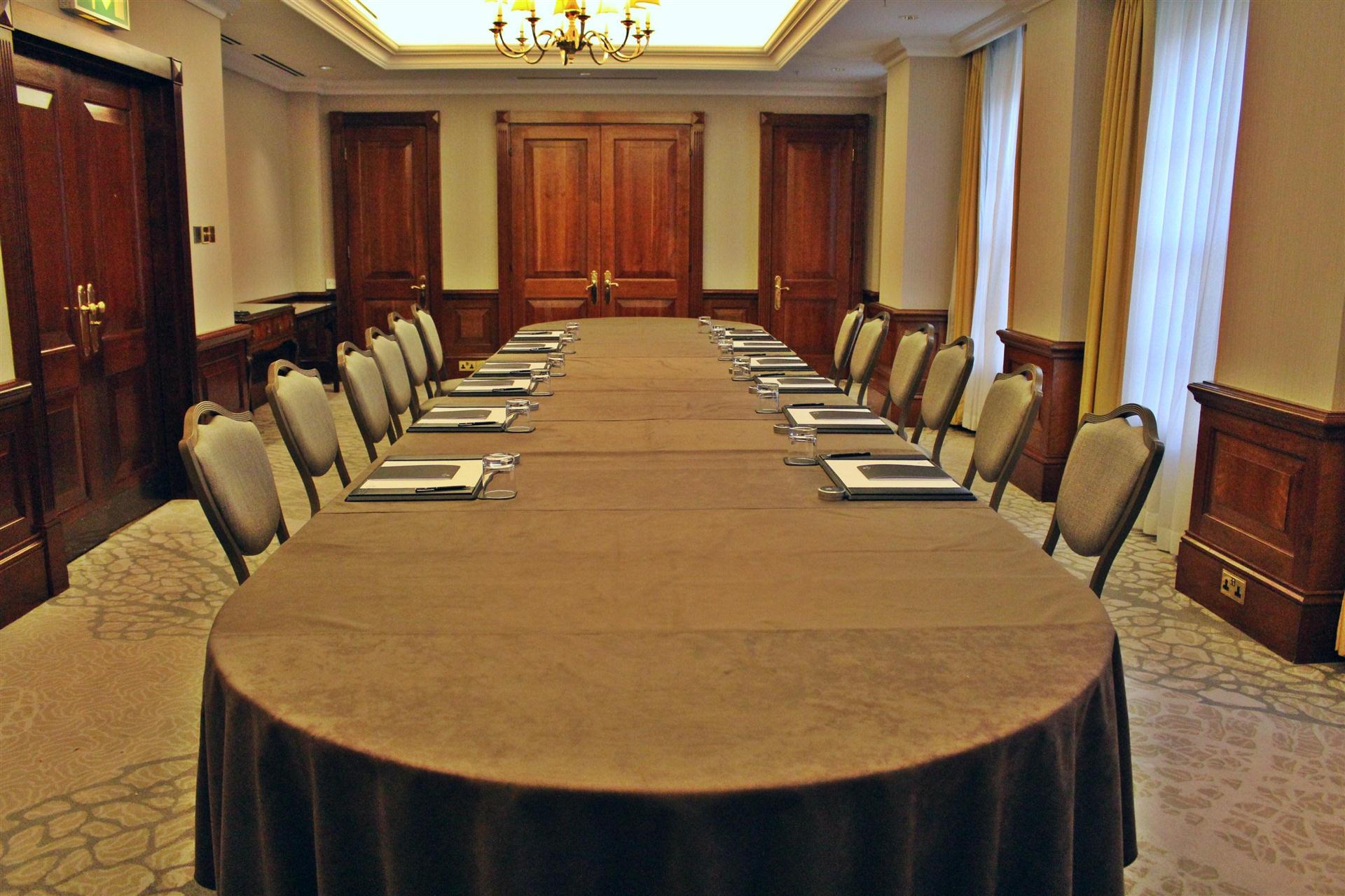 Изображение помещения для встречи