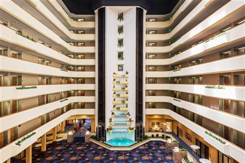 Capitol Plaza Hotel & Convention Center в Jefferson City, MO