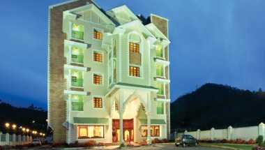 The Silver Tips в Munnar, IN