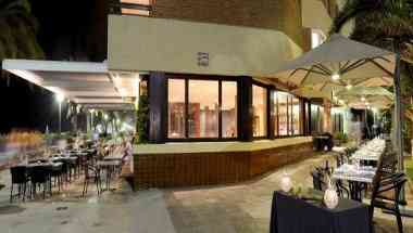 卡拉费尔, ES 的 Hotel Kursaal