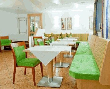 รูปสถานที่จัดงาน