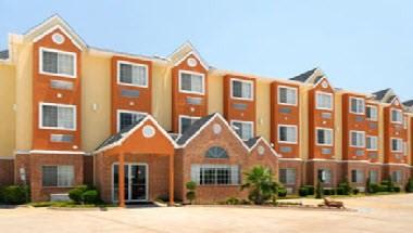 Microtel Inn & Suites by Wyndham Garland/Dallas image