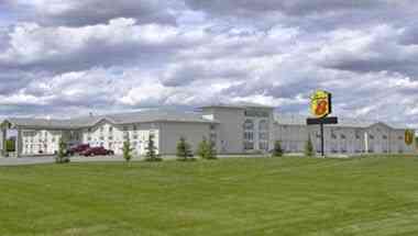 Super 8 by Wyndham Three Hills AB en Three Hills, AB