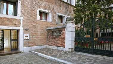 CA'Lucatello Townhouse a Venezia, IT