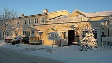Land - und Golfhotel Witt в Nieblum, DE