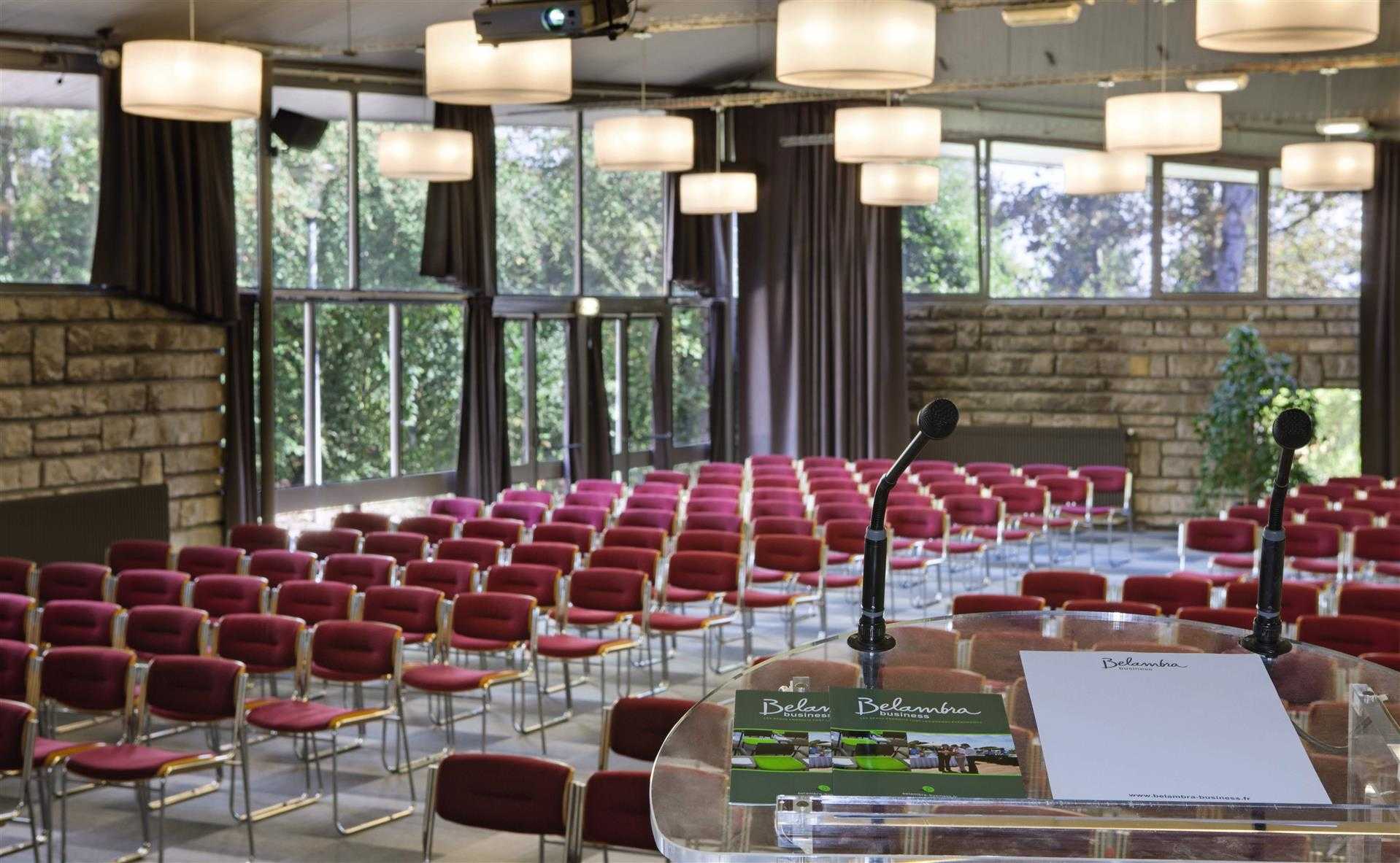 Belambra Business - Dourdan, Le Domaine du Normont in Evry, FR