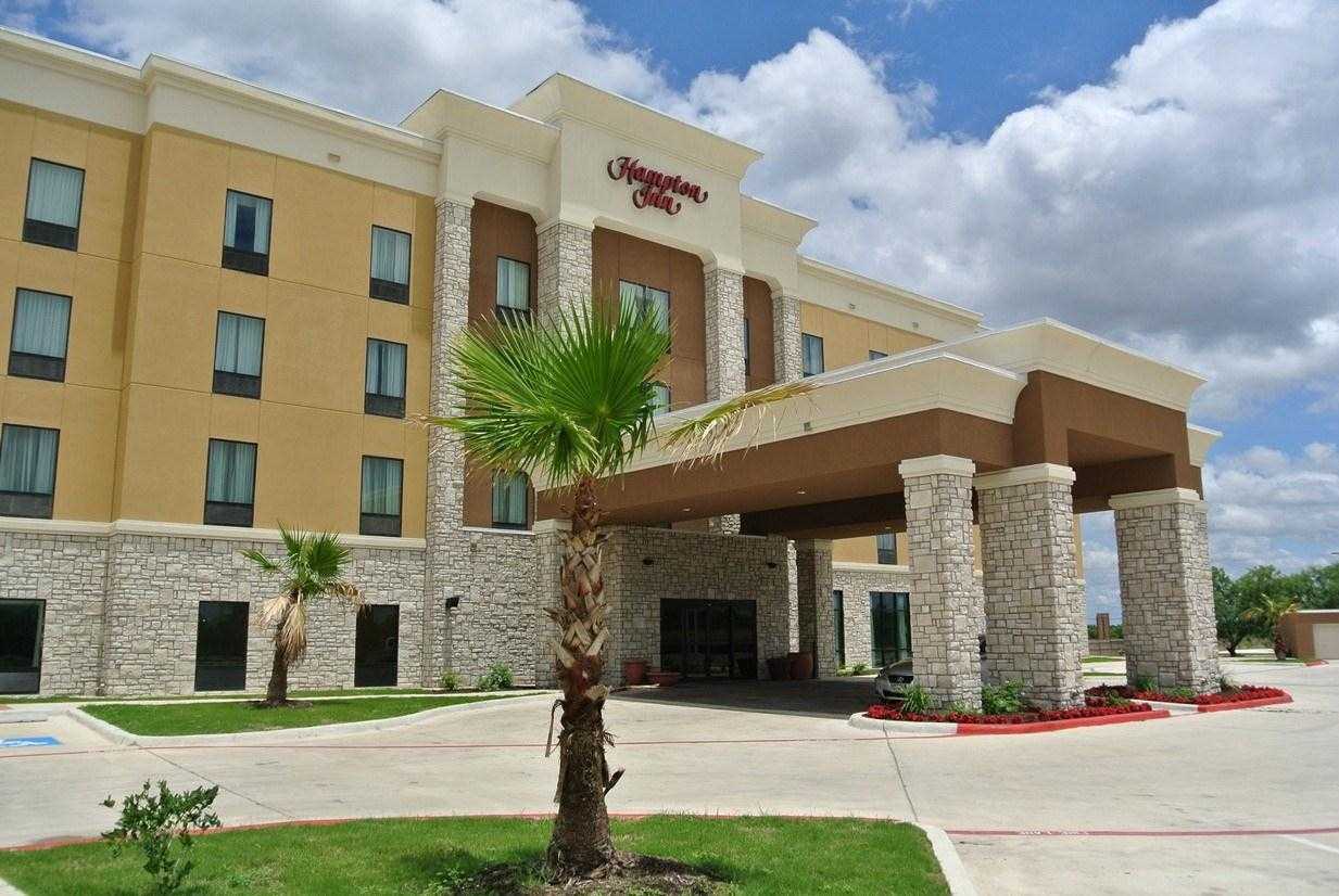 Hampton Inn Carrizo Springs в Carrizo Springs, TX