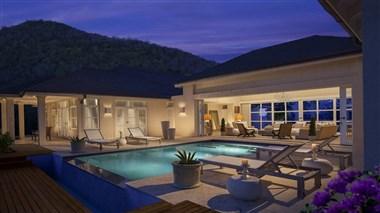 The Liming Bequia image