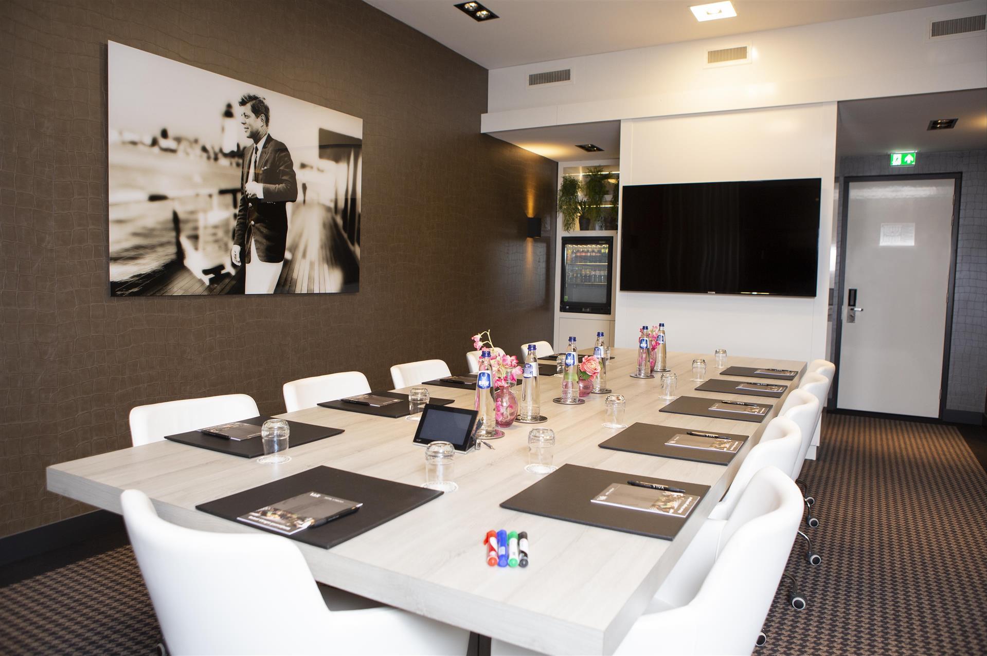 Imagen de la sala de reuniones