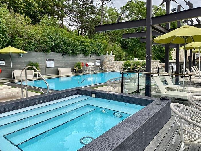 รูปสถานที่จัดงาน