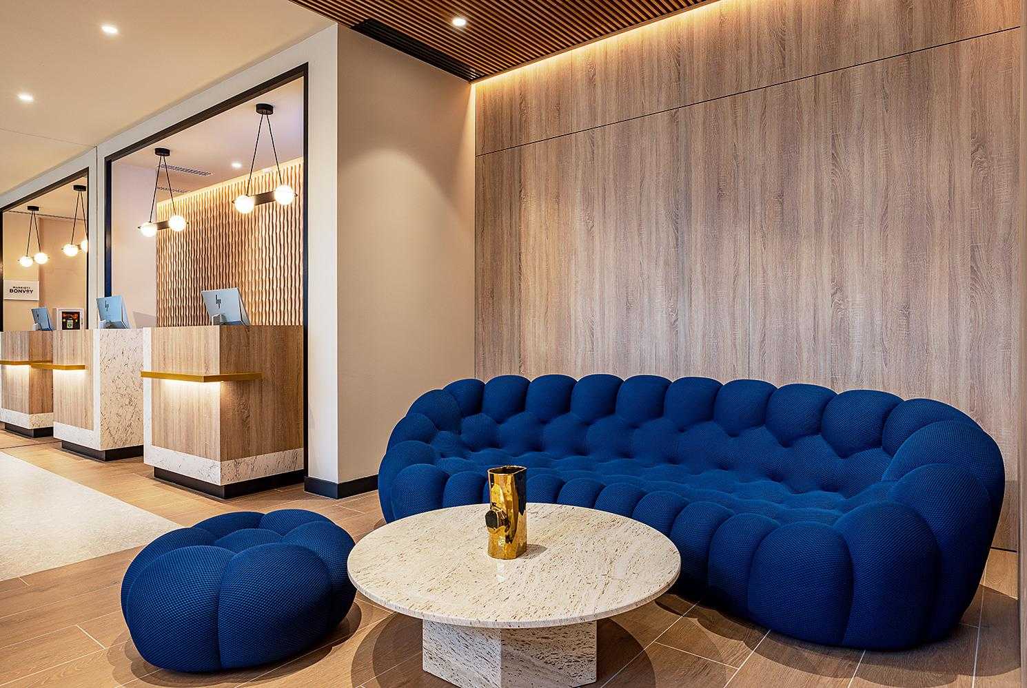 Courtyard by Marriott Paris Charles de Gaulle Central Airport in Roissy-en-France, FR