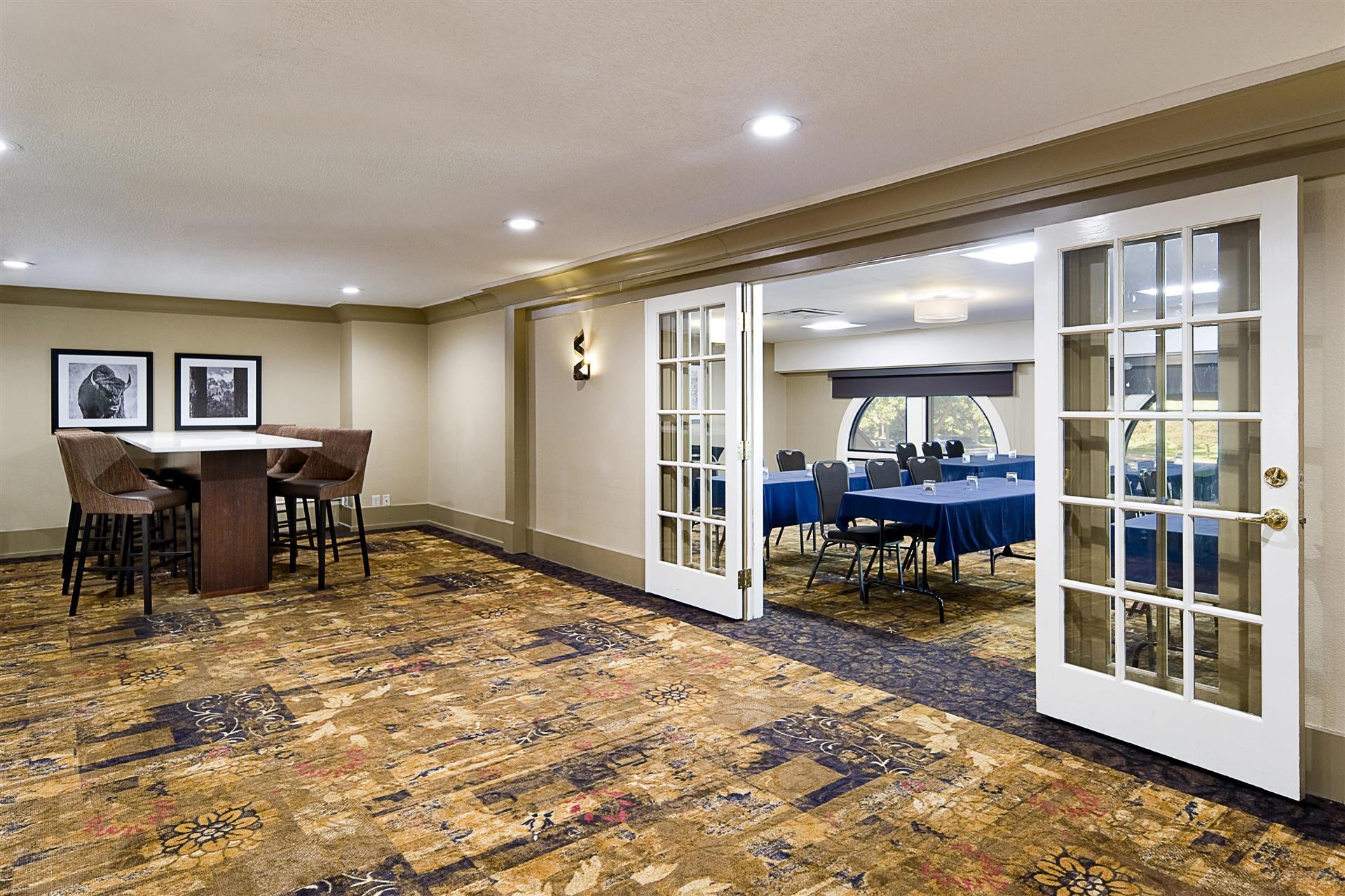 Изображение помещения для встречи