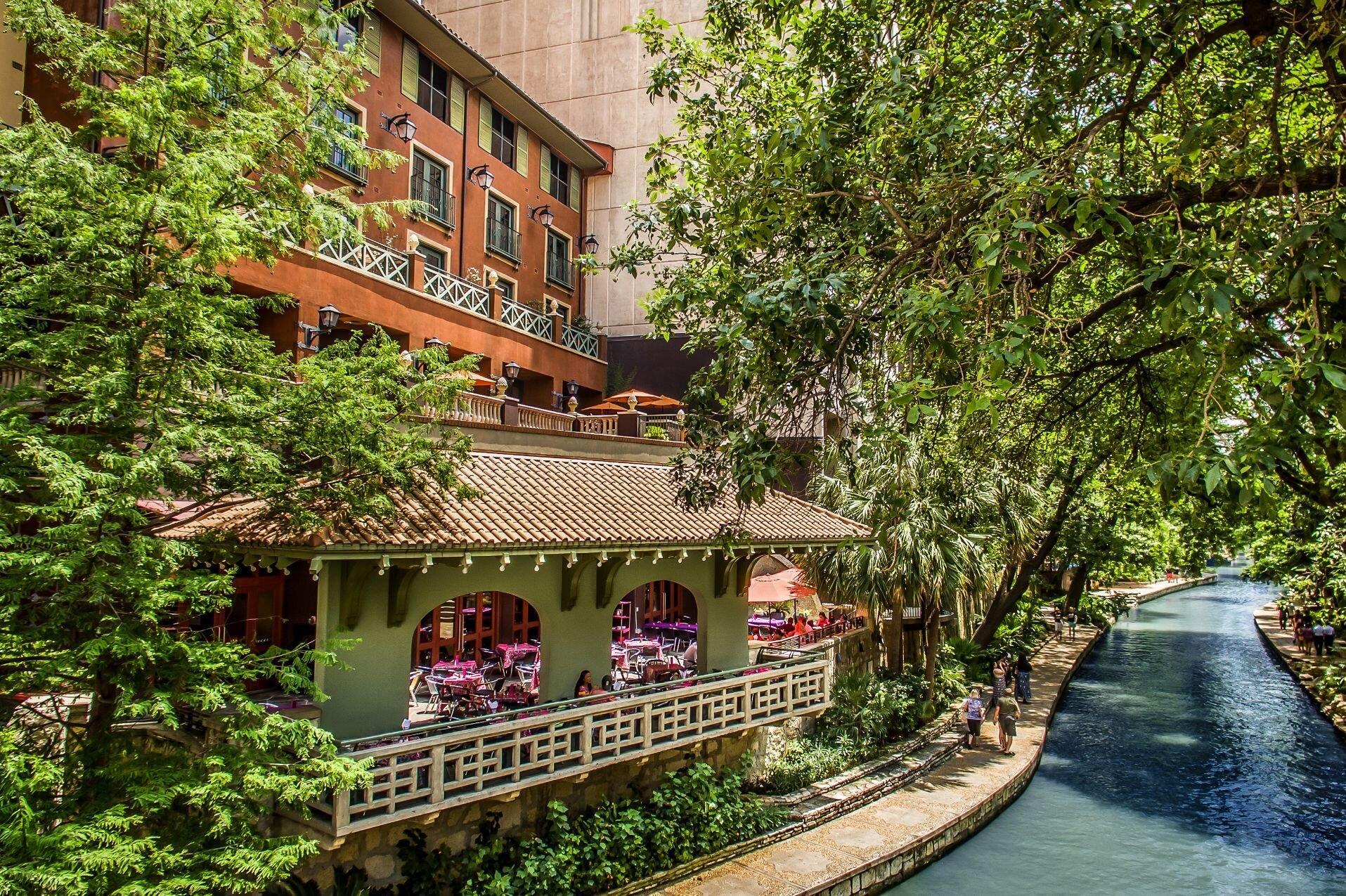 Hotel Valencia Riverwalk image